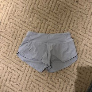 Speed up high-rise lined shorts 2.5